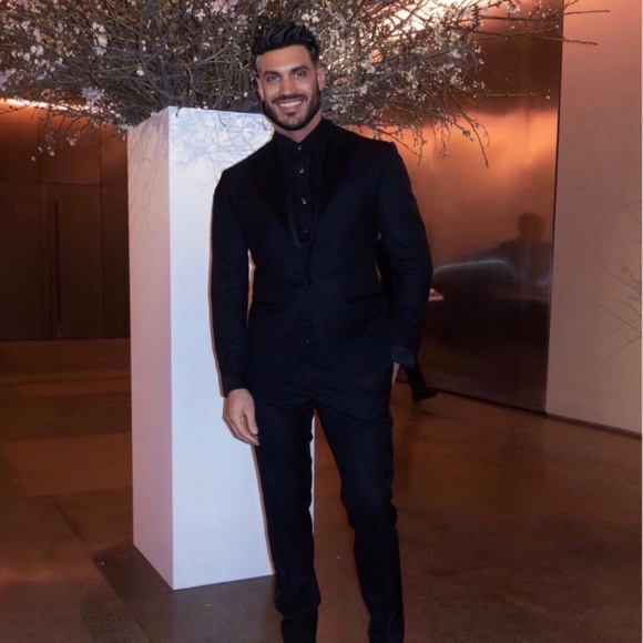 Meet your Posher, WK - Picture 3 of 3